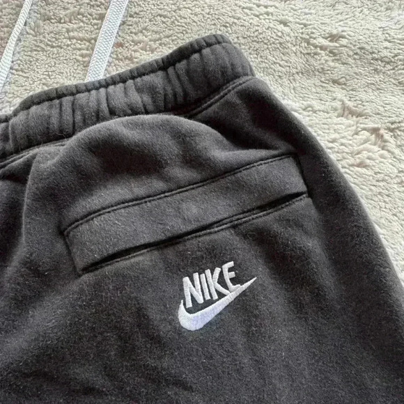 Nike Fleece Sweatpants size M - Picture 4 of 5